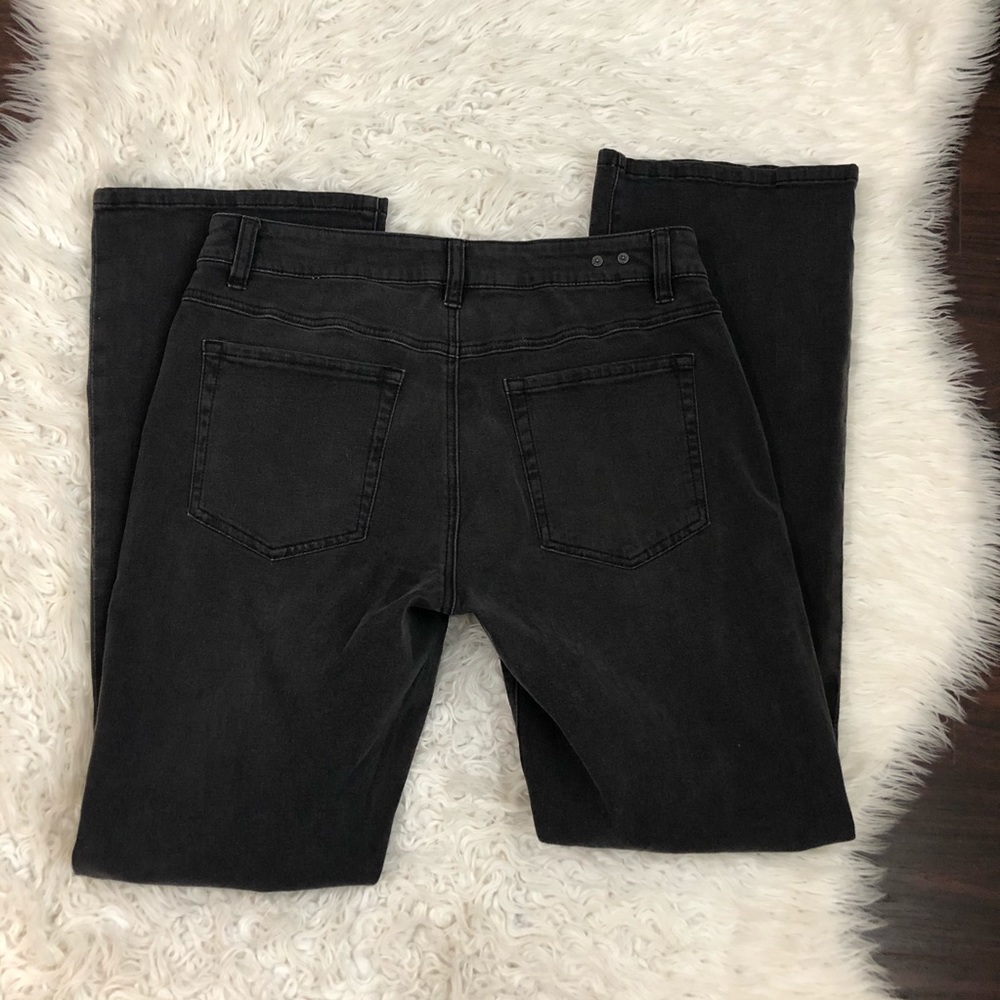 Cabi Curvy Slim Bootcut Jeans Faded Black - Picture 5 of 5